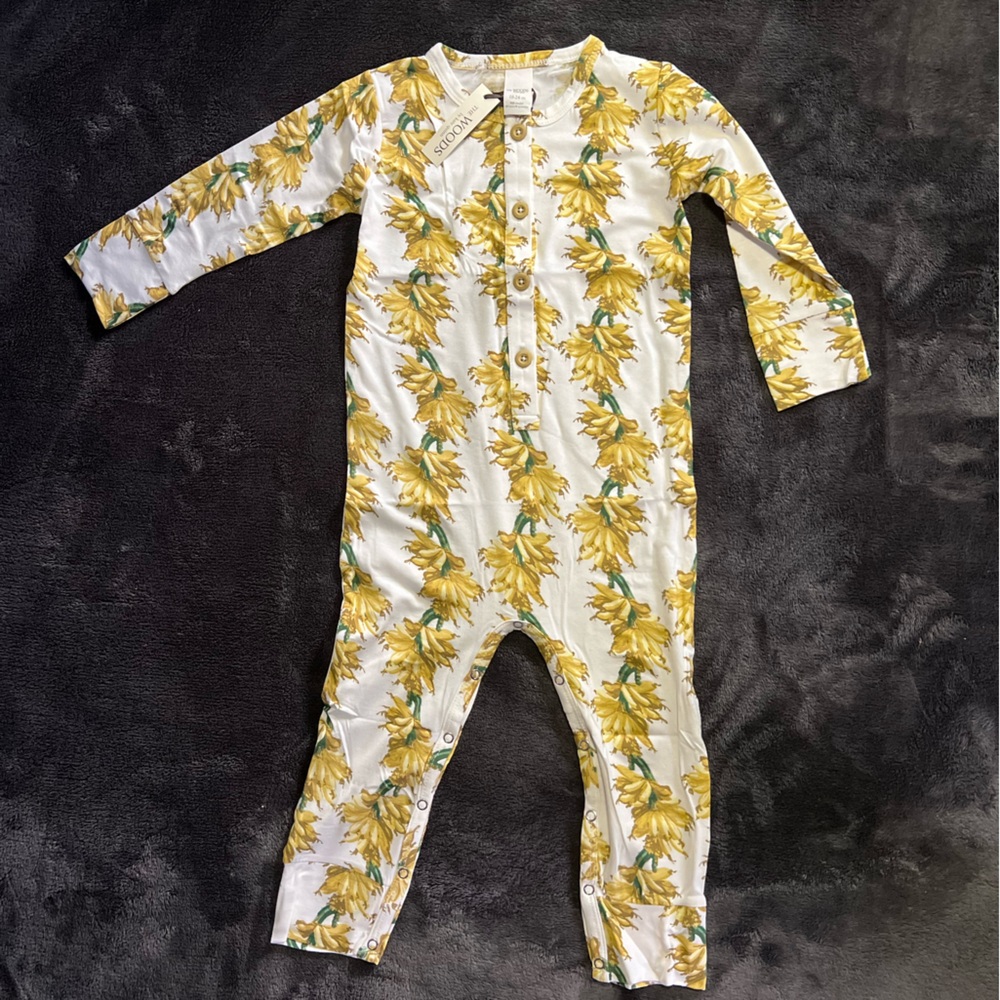 NWT Kate Quinn beautiful thin fabric jumpsuit for summer
